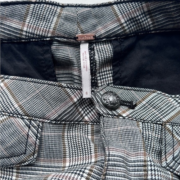 Free People Womens Tailored Plaid Short Pants cropped ankle  size 6 - Picture 9 of 13